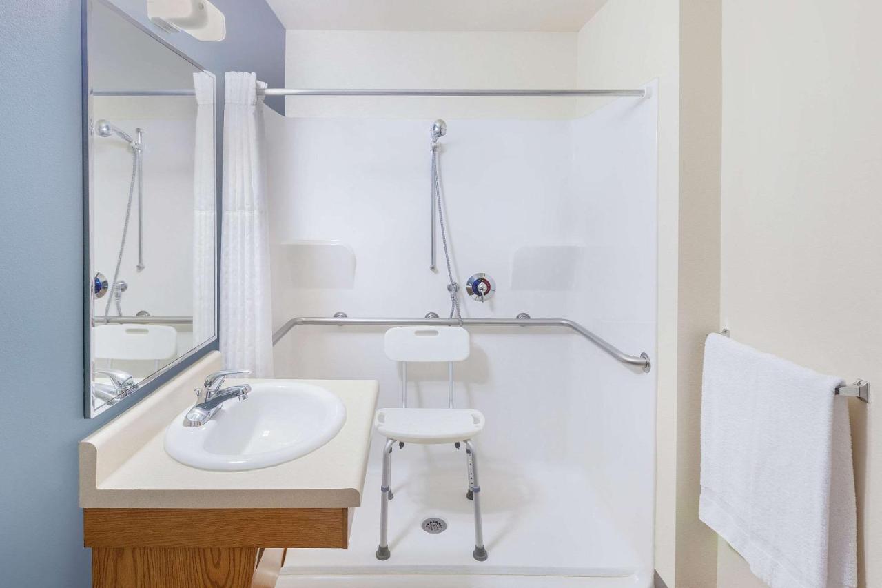 Woodspring Suites Ankeny Des Moines Экстерьер фото